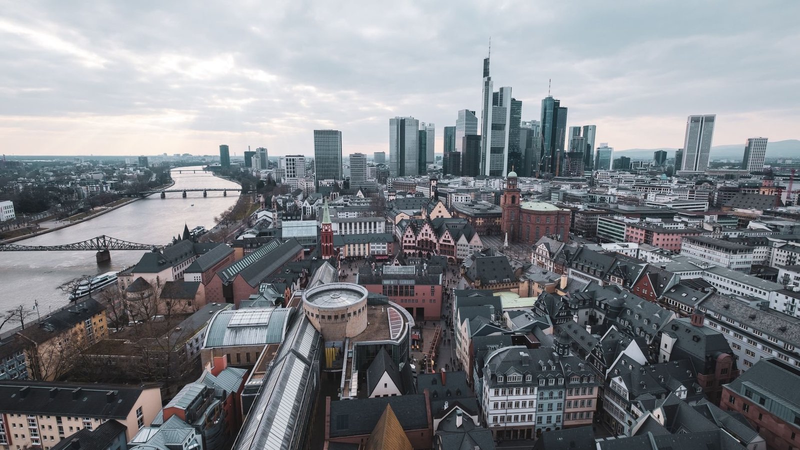 Frankfurts Büromarkt: Leerstand trifft Premiumnachfrage